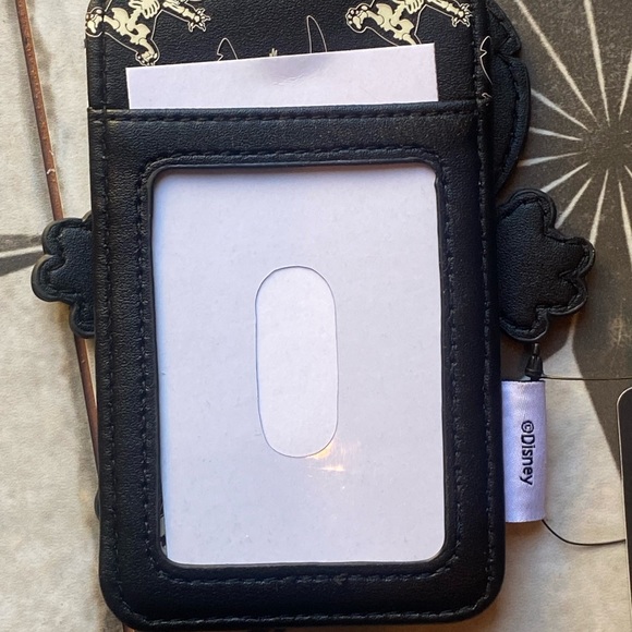 Loungefly Disney Stitch Skeleton Backpack Cardholder LIMITED EDITION Glow In Dar - Picture 6 of 16